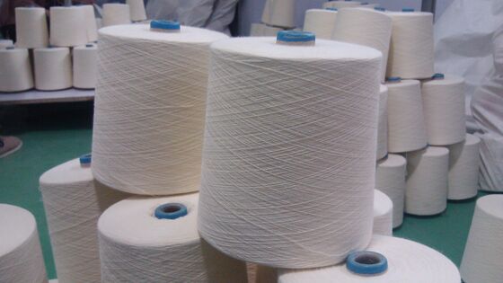 Sợi trắng Lenzing Sợi Viscose 1,5kg mỗi nón Tùy chọn màu sợi tùy chỉnh được thiết kế riêng cho nhu cầu sản xuất dệt may