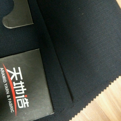 Vải Viscose và Aramid có độ co rút thấp với nhiều màu sắc khác nhau