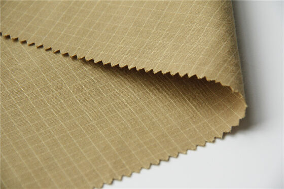 Vải pha aramid kháng hóa chất tốt được thiết kế cho quần áo bảo hộ công nghiệp và độ bền lâu dài