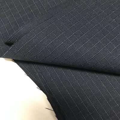 Chất liệu Vải Viscose Lenzing mềm mịn, họa tiết trơn, độ bền cao, lựa chọn tuyệt vời cho sản xuất thời trang và dệt may